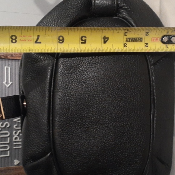 MICHEAL KORS VINTAGE PURSE - Picture 11 of 14